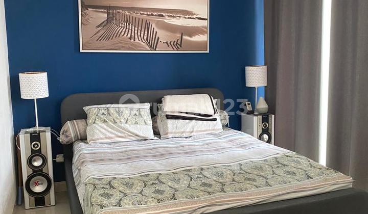 Rumah 2 Lantai Bagus Furnished Taman Semanan Indah 2