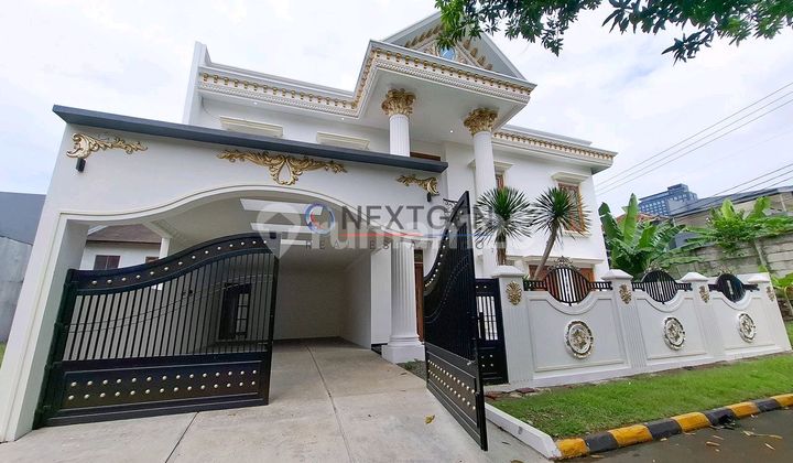 Luxury House Pool Gym Area Puspita Loka BSD