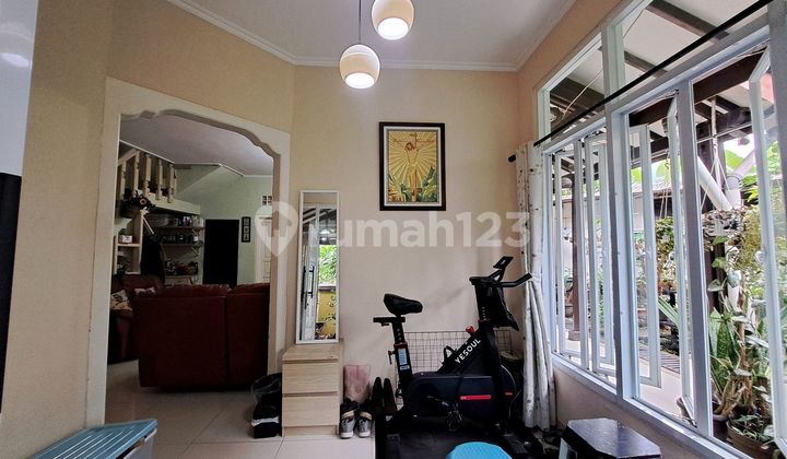 Beautiful House Griya Loka BSD