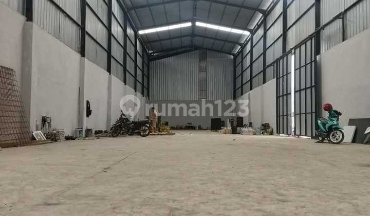 Good Warehouse 1000 m2 Legok Raya Tangerang