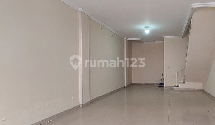 Ready to Occupy, Shop House, 3 Floors, Green Lake City Commercial Center 2