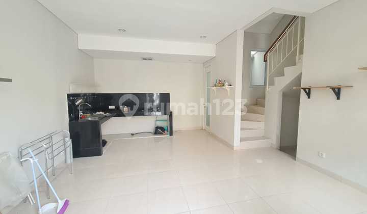 Rumah Bagus Azzura Vanya Park Bsd 2