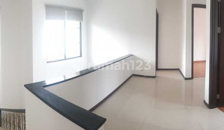 Rumah, 2 Lantai Jadeite Depark Bsd City 2