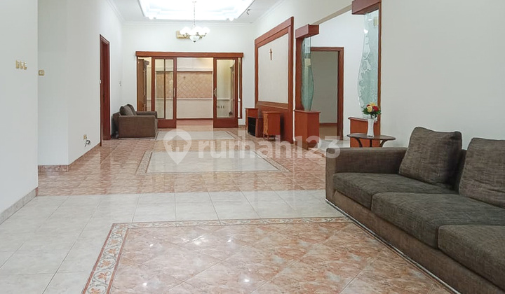 Rumah Mewah Sektor 1A Gading Serpong 1