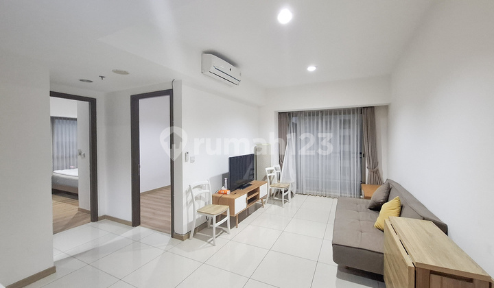 Apartemen, Strata, Dekat Pusat Perbelanjaan, bisa KPR 2Br M-Town Signature Furnished