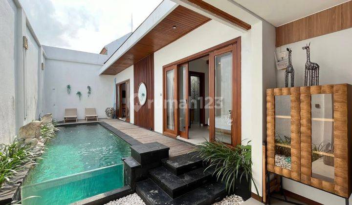 Beautiful Villa 2 BR Fully Furnished in Jln Kayu Tulang, Canggu 1