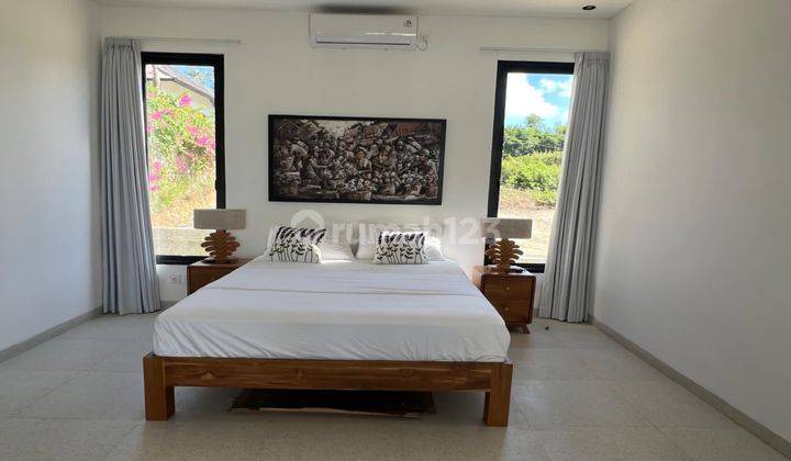 Villa Mewah 8 BR Lokasi Private Dan Tenang Di Nusa Dua 2