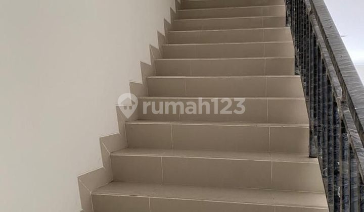 Dijual Ruko Golf Island View Laut Harga 10 M