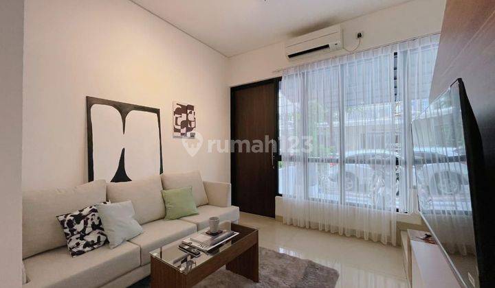 Dijual Rumah Layar Permai 4 x 12 m² Harga 2.3 Miliar  2