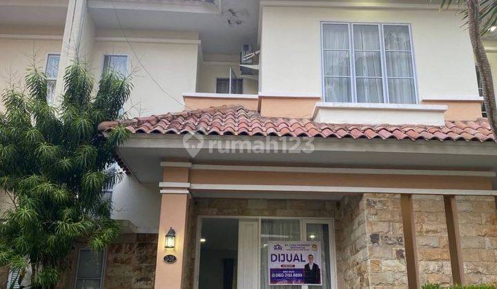 Rumah 2 Lantai Villa Panbil Furnished HGB di Batam Kota, Batam 2