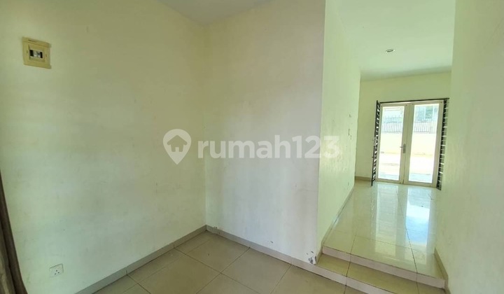 Rumah 2 Lantai Anggrek Sari Unfurnished di Anggrek Sari, Batam 2