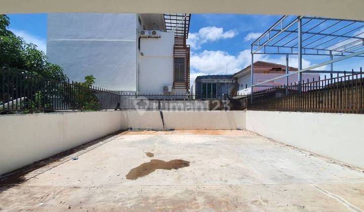 Rumah 2 Lantai Anggrek Sari Unfurnished di Anggrek Sari, Batam 4