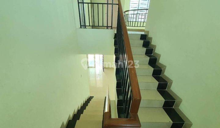 Rumah 2 Lantai Anggrek Sari Unfurnished di Anggrek Sari, Batam 6