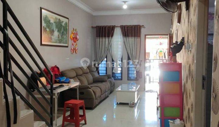 Rumah 2 Lantai Bagus Orchard Suite SHM di Orchard Suite, Batam 3