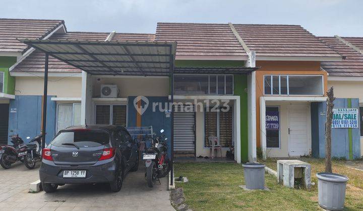 Rumah Sudah Renovasi Unfurnished HGB di Puri Selebriti, Batam 1