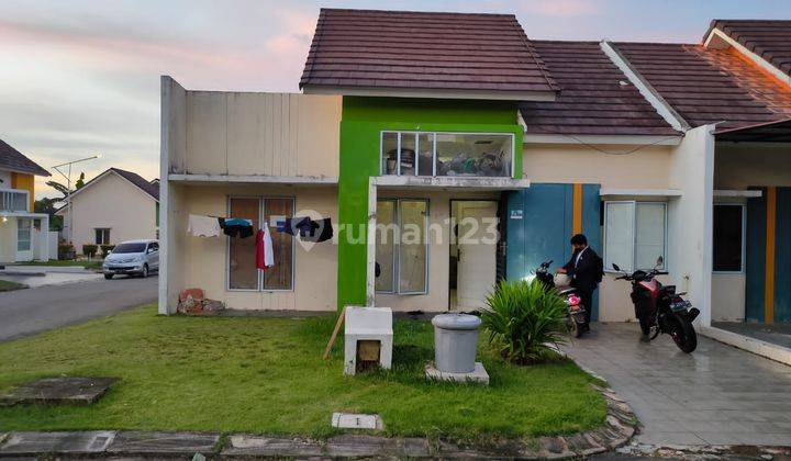 Rumah Sudah Renovasi Unfurnished HGB di Puri Selebriti , Batam 1