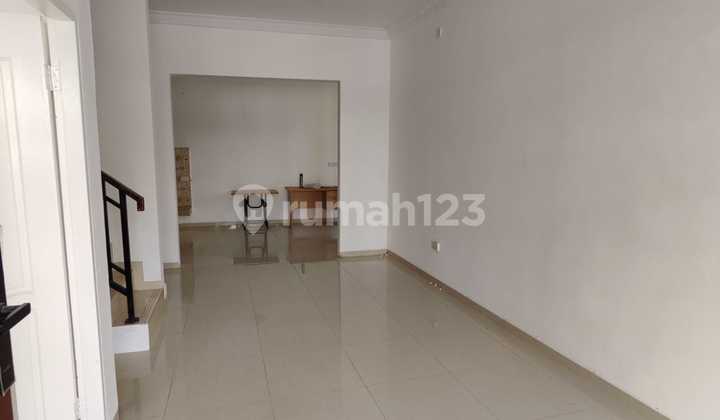 2-Story House in Monde Residence Pasir Putih Batam Centre, Batam 2-Story House in Monde Residence Pasir Putih Batam Centre, Batam