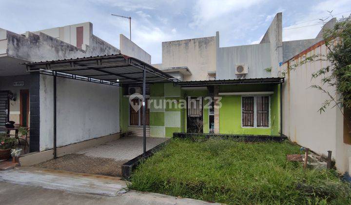 Rumah Bagus Unfurnished HGB di Bsi Residence, Batam 2