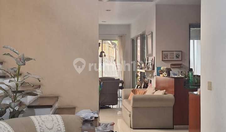 Rumah di Raffles Hills Cibubur 2