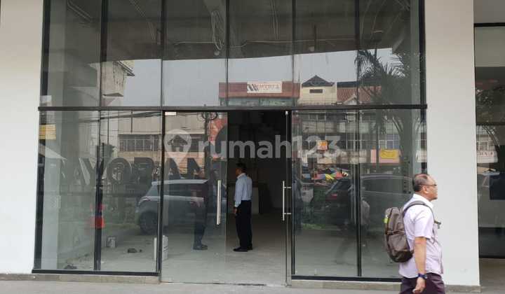 Ruko Kebayoran Icon Unit E. Kebayoran Lama, Cipulir, Jakarta Selatan Ruko Kebayoran Icon Unit E. Kebayoran Lama, Cipulir, Jakarta Selatan