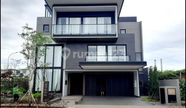 di kawasan BSD mewah