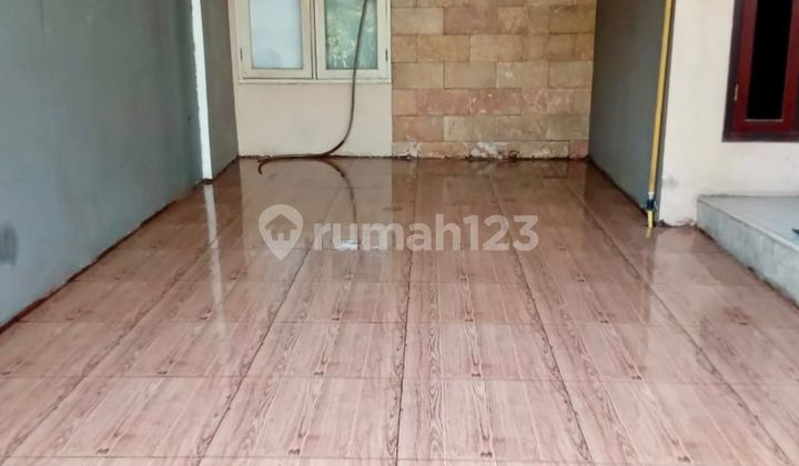 Selling house Villa Grand Tomang 2