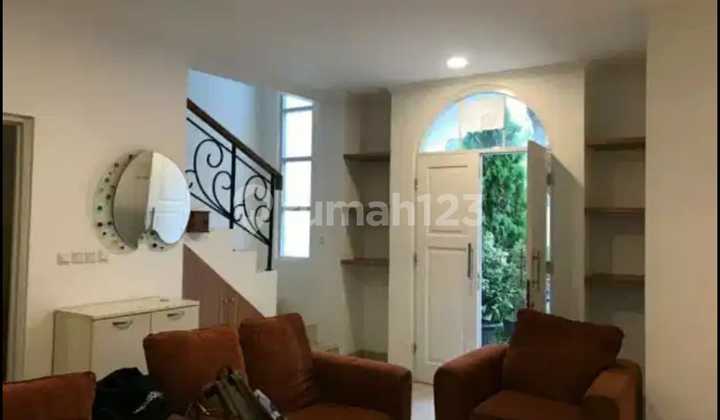 Jual Rumah British Paramount 2