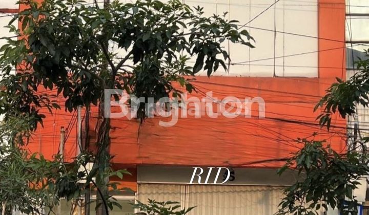 Disewakan Ruko Nol Jalan Raya Kedung Doro Lokasi Pusat Kota Cocok untuk Bank, Kantor, Mart dan Usaha lainnya  1