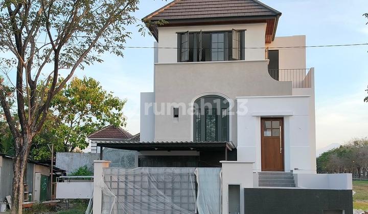 Western Park Rumah Nyaman Lokasi Strategis Dekat Clubhouse