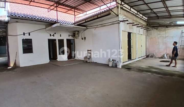 Gudang Kantor dan Mess Lokasi Akses Container di Semarang Barat 2