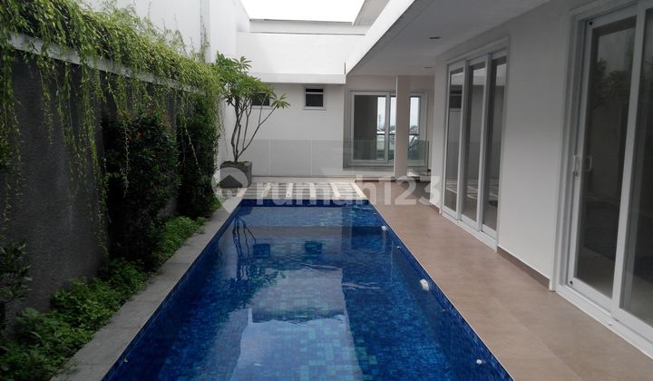 Rumah Mewah Best View Kota dan Laut Kolam Renang di Candi Golf 1