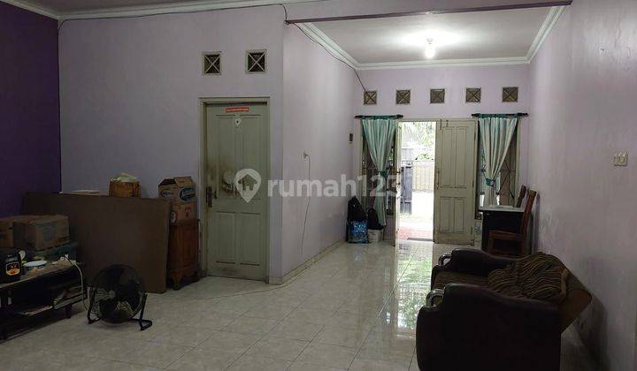 Rumah Tengah Kota di Kenconowungu Semarang 2