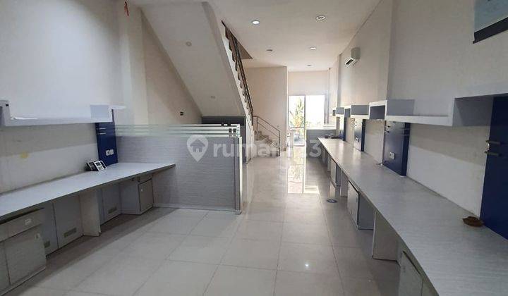 Ruko 3 Lantai di Tengah Kota di Kampung Kali Semarang 2