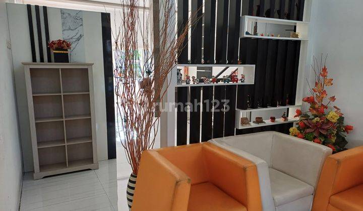 Rumah Mewah SHM Siap Huni Furnished Lingkungan Asri di Greenwood Semarang 1