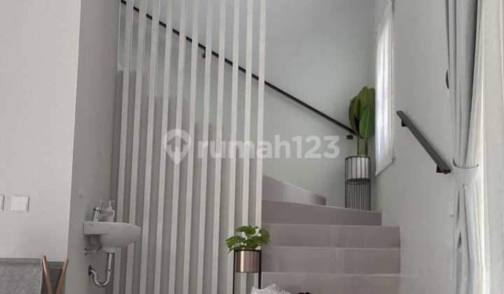 Rumah 2 Lantai Siap Huni Carport Canopy di Citragrand Tembalang 2