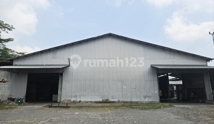 Factory Access 1 km from Gondang Rejo Karanganyar Toll Exit Factory Access 1 km from Gondang Rejo Karanganyar Toll Exit