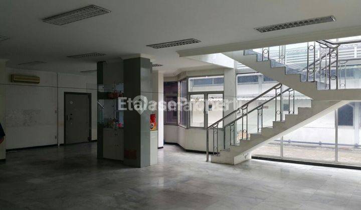 Disewakan Rumah Usaha Cocok Untuk Kantor Raya Jemursari 3