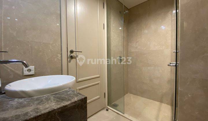 Dijual Apartemen One Icon Tunjungan Plaza 6