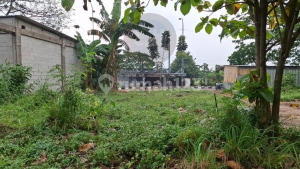 Ready-to-Use Land Positioned by the Main Road in Cimanggis, Cibubur, Gunung Putri, Bogor
