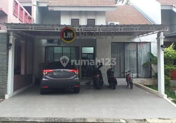 Rumah Mungil Dalam Cluster Di Perumahan Legenda Wisata - Cibubur 1