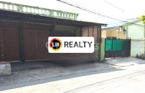 Kost - Kostan 10 Pintu + Ruko + Kios di Bekasi Kost - Kostan 10 Pintu + Ruko + Kios di Bekasi