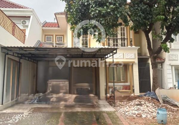 Ready-to-Occupy Renovated House in Kota Wisata, Cibubur. Ready-to-Occupy Renovated House in Kota Wisata, Cibubur.