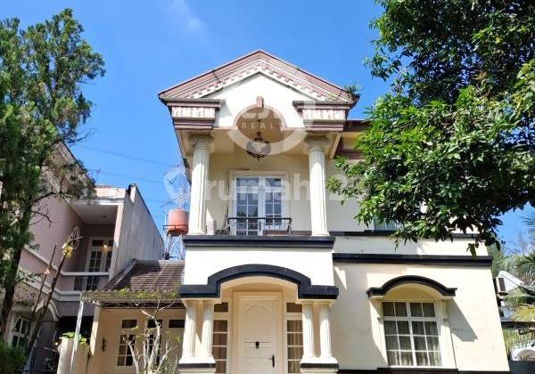 Rumah Hook Dalam Cluster Di Legenda Wisata, Gn. Putri, Bogor. Rumah Hook Dalam Cluster Di Legenda Wisata, Gn. Putri, Bogor.