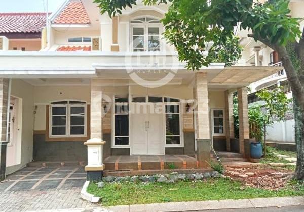 Rumah Sudah Renov di Jalur Sutra Kota Wisata, Cibubur. Rumah Sudah Renov di Jalur Sutra Kota Wisata, Cibubur.