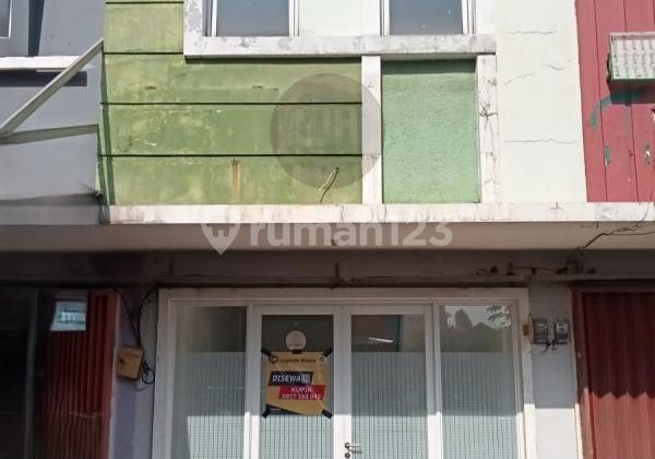 Ruko 2 Lantai Siap Pakai di Perum Legenda Wisata Cibubur, Gunung Putri, Bogor 1