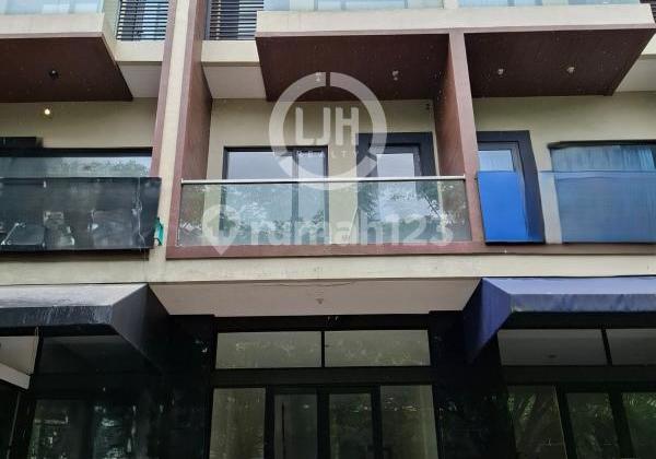 Ruko Siap Pakai Lokasi Strategis di Raffless Hills, Cibubur, Depok.