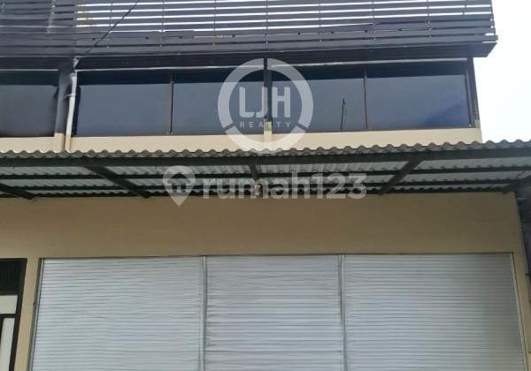 Shop/Commercial Space, Strategic Position, Suitable for Commercial Business in Sentul, Bogor. 2