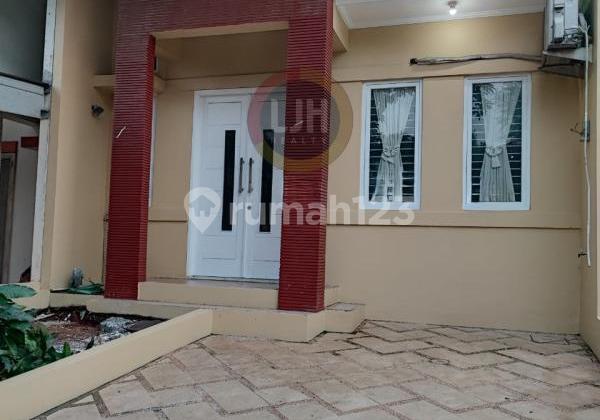 Rumah Mungil Sudah Renov Siap Huni di Perum Legenda Wisata Cibubur, Gunung Putri, Bogor Rumah Mungil Sudah Renov Siap Huni di Perum Legenda Wisata Cibubur, Gunung Putri, Bogor
