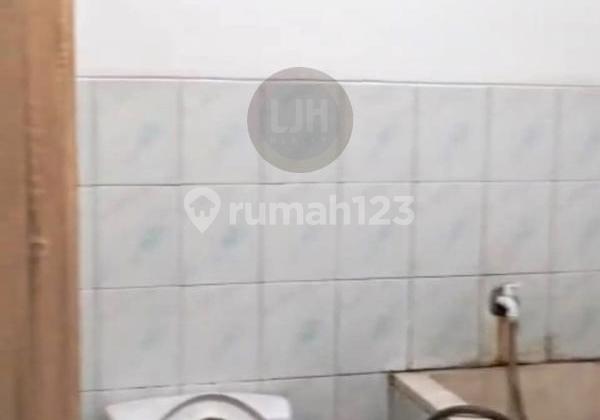 Ready-to-Use 3-Story Shophouse in Cibubur, Harjamukti, Cimanggis, Depok. 2