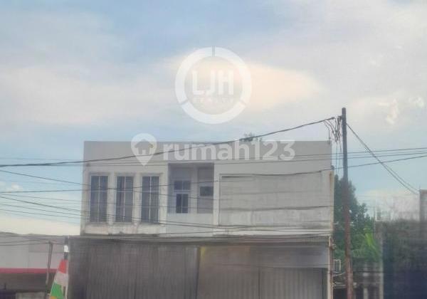 2 Units of Attached Shophouses in a Strategic Location in Cibubur Alternative, Cimanggis, Bekasi City. 2